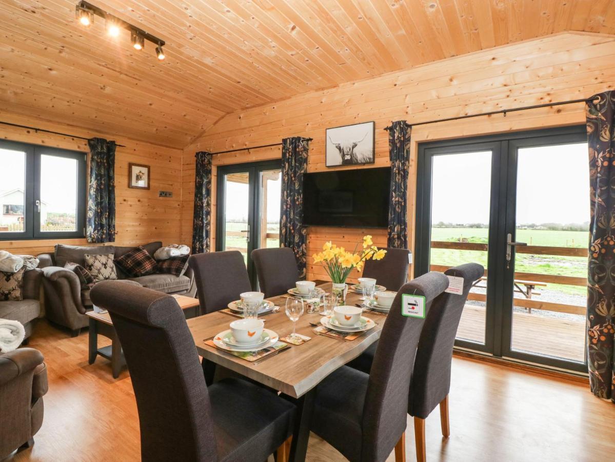 The Lodge At Crossroads Farm Bridgwater Exterior foto